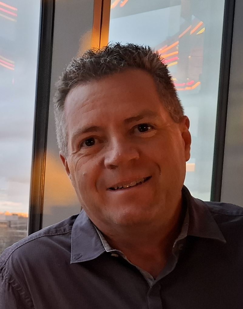 Dr. Dirk Feiden